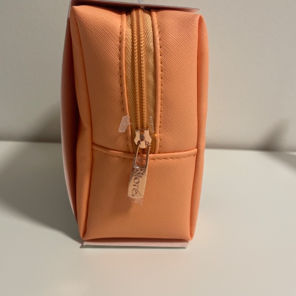 BRAND NEW- Bioré deep cleansing charcoal kit - Picture 4 of 6